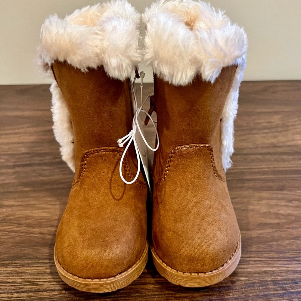 Cat & Jack toddler winter boots, Size 4 toddler